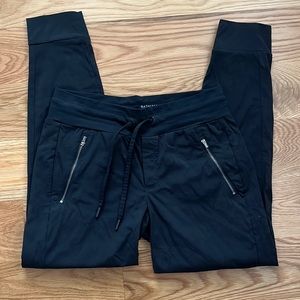 Athleta Trekkie North jogger